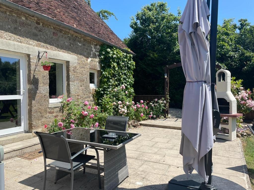 Gite Des Roses Le Grais Exterior foto